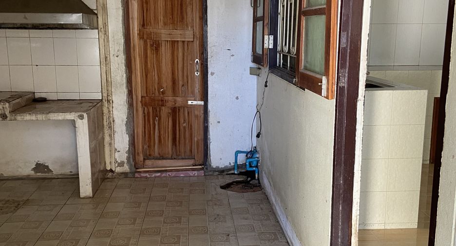 Haus zum Kauf und zur Miete mit 4 Zimmer in Mueang Phitsanulok, Phitsanulok