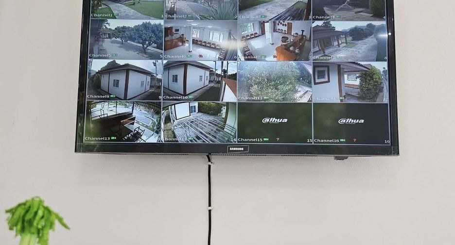 Hotel en venta en Chai Prakan, Chiang Mai