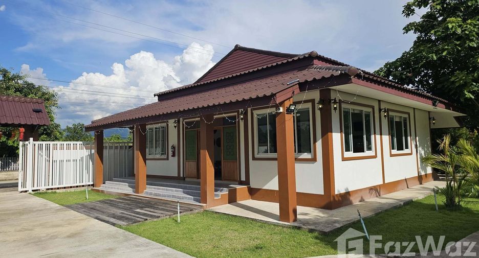 Hotel en venta en Chai Prakan, Chiang Mai