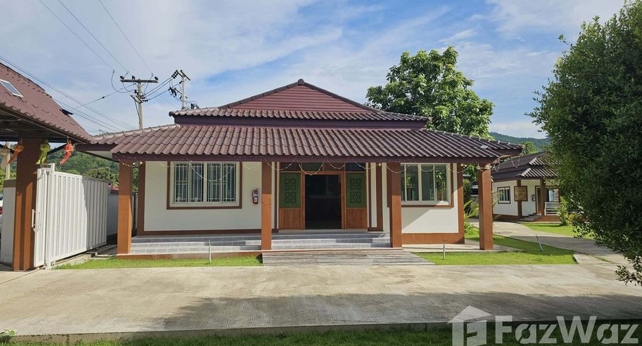 Hotel en venta en Chai Prakan, Chiang Mai