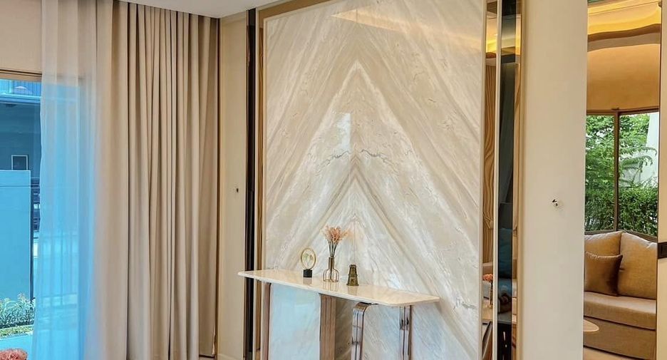 For sale 4 bedrooms house in Bueng Kum, Bangkok