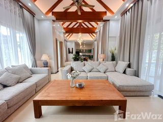 For rent 4 bedrooms villa in Mueang Phuket, Phuket