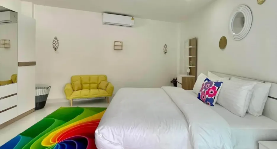 For rent 4 bedrooms villa in Mueang Phuket, Phuket