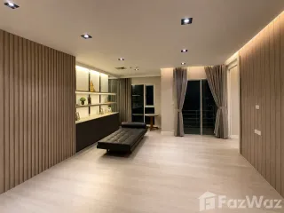 For sale 3 bedrooms condo in Chatuchak, Bangkok