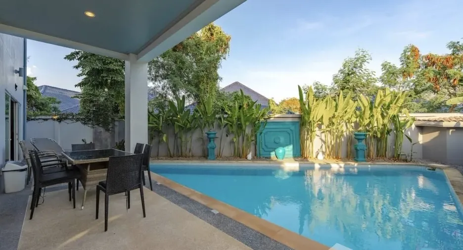 For sale 4 bedrooms villa in Mueang Phuket, Phuket