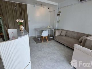 Reihenhaus zum Kauf mit 6 Zimmer in Mueang Chon Buri, Chonburi