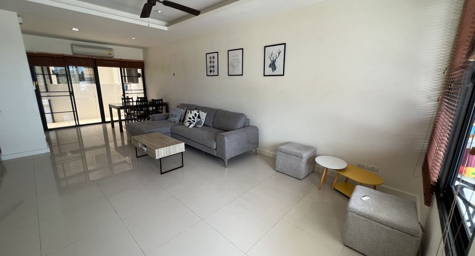 For rent 3 bedrooms townhouse in Thalang, Phuket