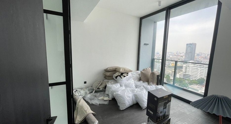 For rent and for sale 1 bed condo in Sathon, Bangkok