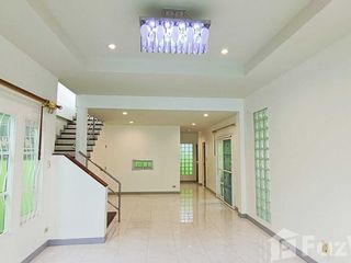 For sale 3 ベッドルーム house in Prawet, Bangkok