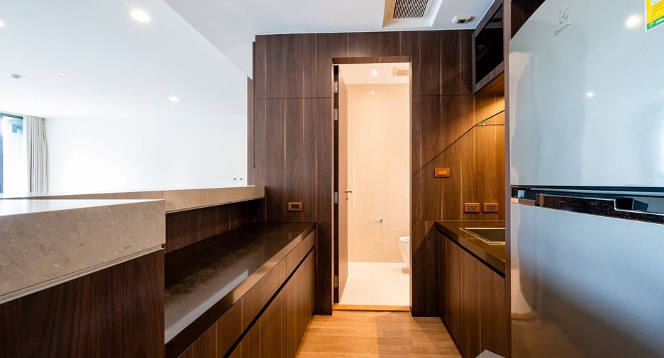For sale 3 bedrooms condo in Suan Luang, Bangkok