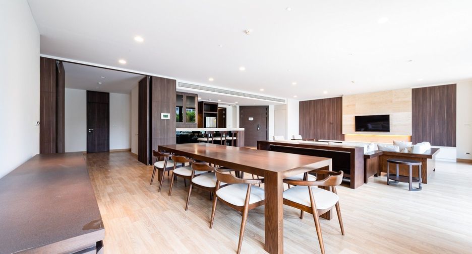 For sale 3 bedrooms condo in Suan Luang, Bangkok