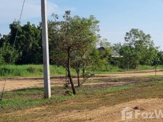 Terreno en venta en Khanu Woralaksaburi, Kamphaeng Phet