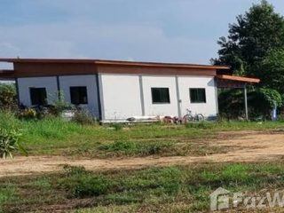 Terreno en venta en Khanu Woralaksaburi, Kamphaeng Phet
