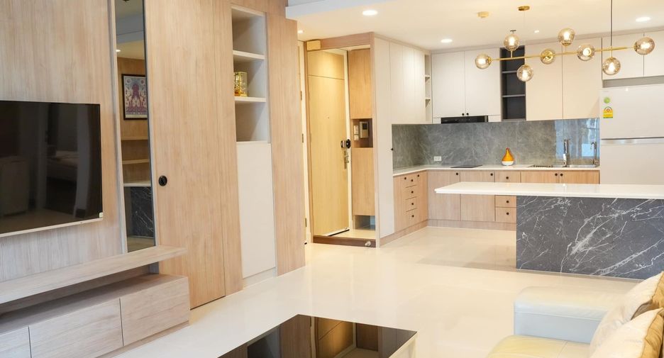 For sale 2 bedrooms condo in Ratchathewi, Bangkok