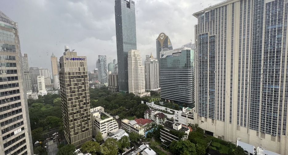 Condo en venta de 3 habitaciones en Pathum Wan, Bangkok