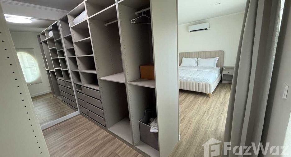 For sale 3 bedrooms house in Mueang Phuket, Phuket