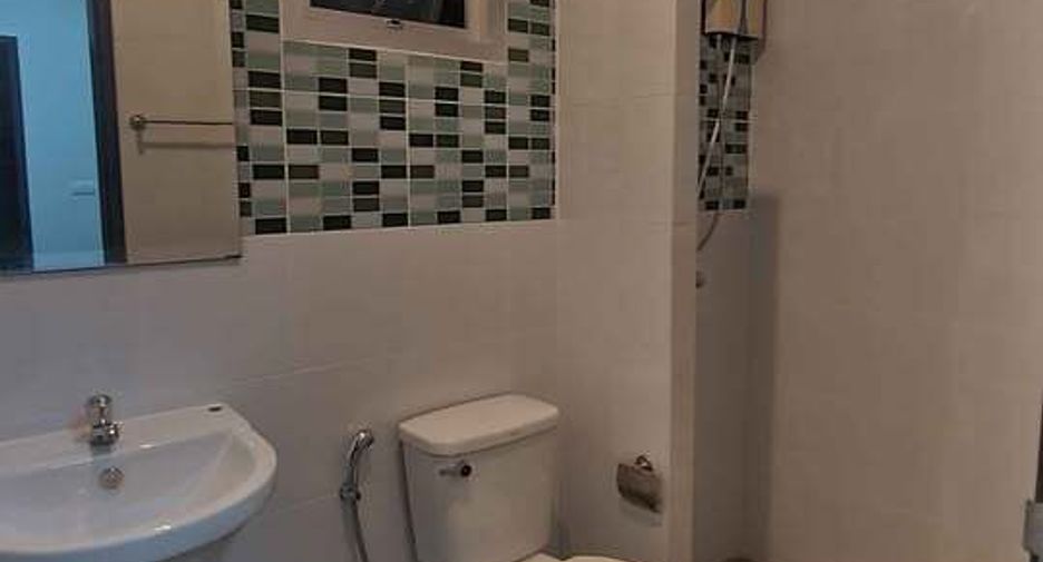 For sale 3 bedrooms townhouse in Mueang Udon Thani, Udon Thani