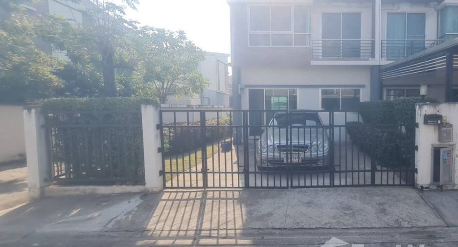 For sale 3 bedrooms townhouse in Mueang Udon Thani, Udon Thani