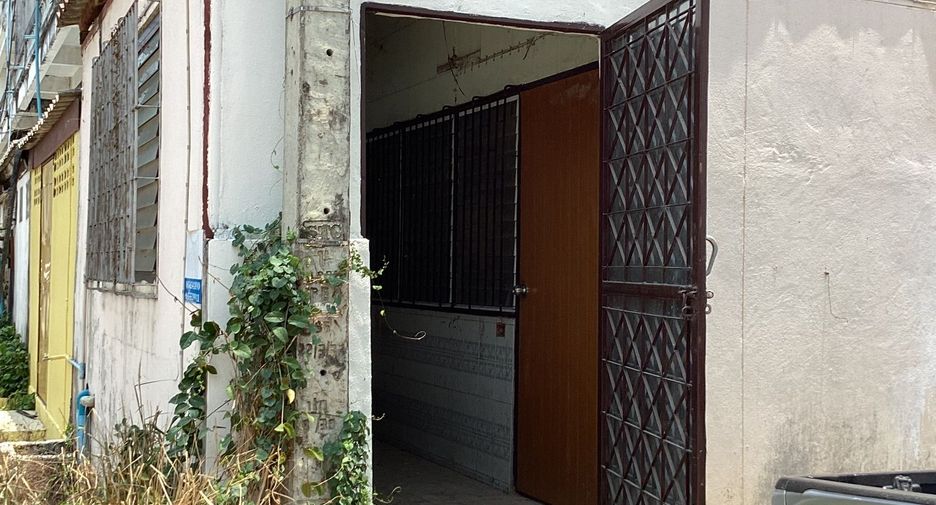For sale 3 bedrooms townhouse in Mueang Loei, Loei