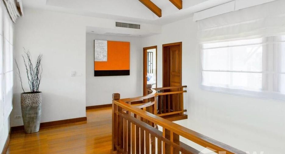 For sale 5 bedrooms villa in Thalang, Phuket