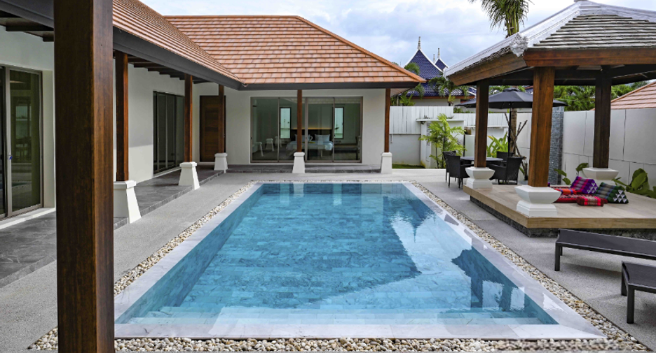 For rent 4 bedrooms villa in Thalang, Phuket