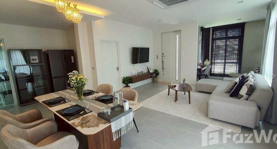 For rent 4 bedrooms house in Mueang Phuket, Phuket