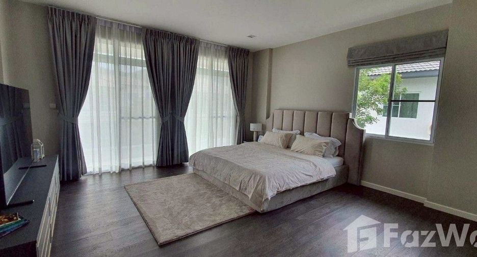 For rent 4 bedrooms house in Mueang Phuket, Phuket