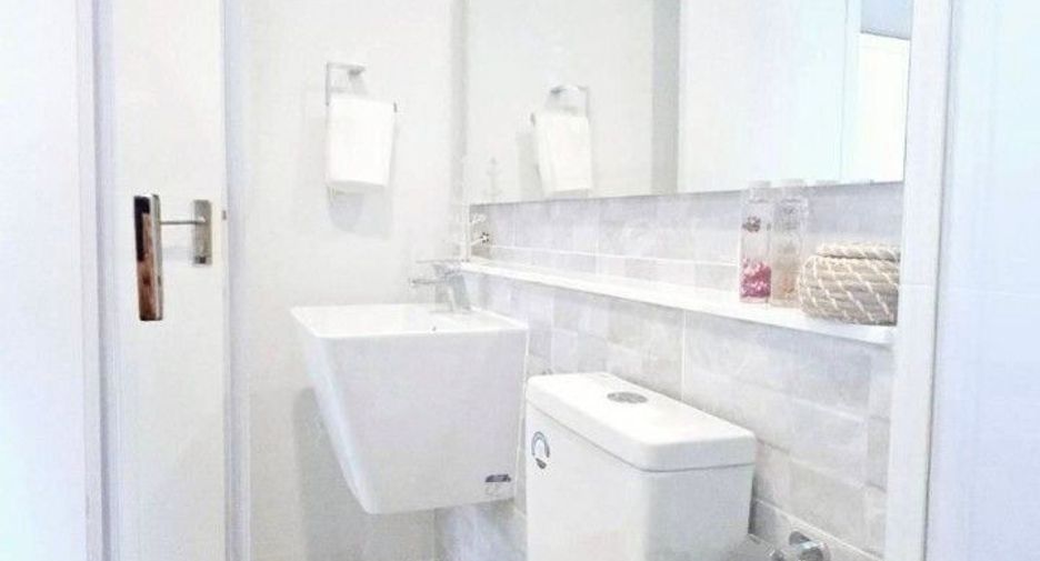 For rent 4 bedrooms house in Mueang Phuket, Phuket