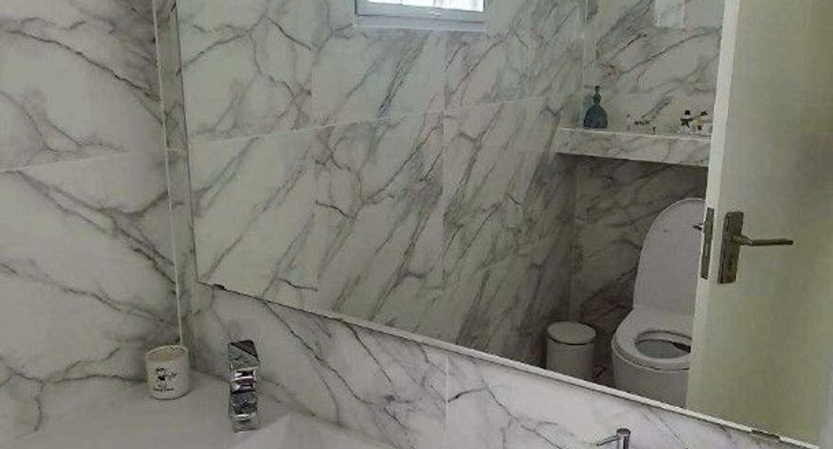 For rent 4 bedrooms house in Mueang Phuket, Phuket