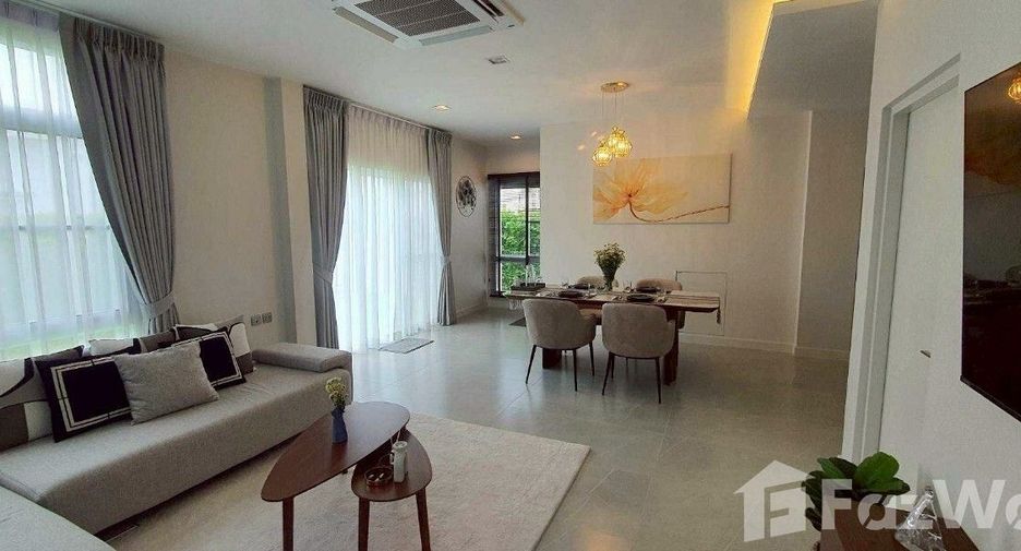 For rent 4 bedrooms house in Mueang Phuket, Phuket