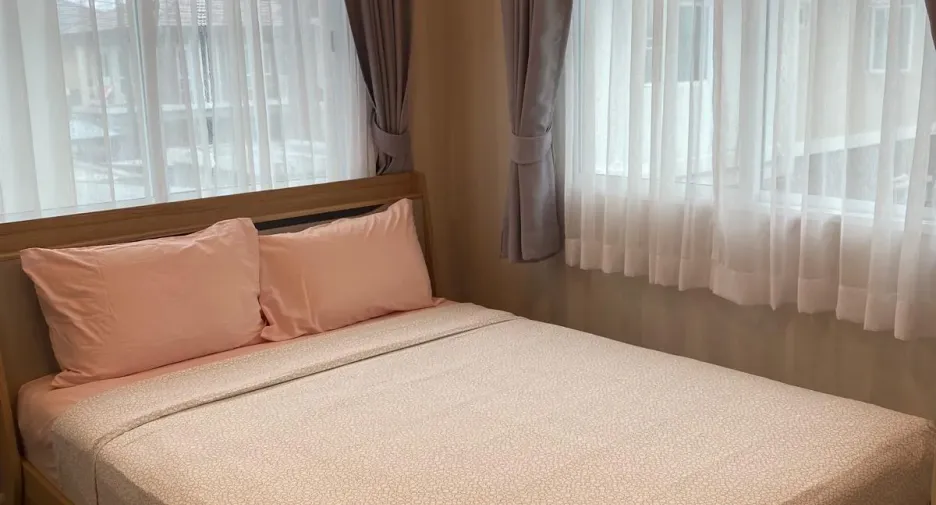 For rent 4 bedrooms house in Mueang Phuket, Phuket