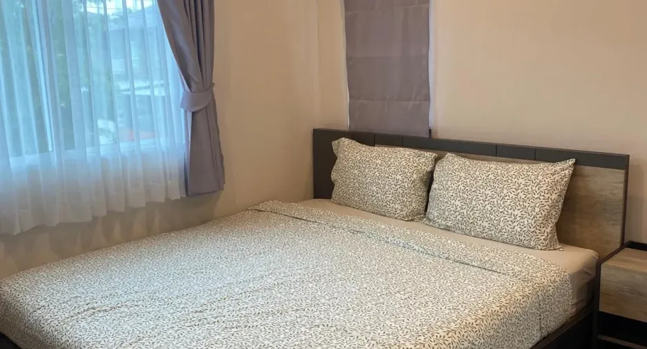 For rent 4 bedrooms house in Mueang Phuket, Phuket