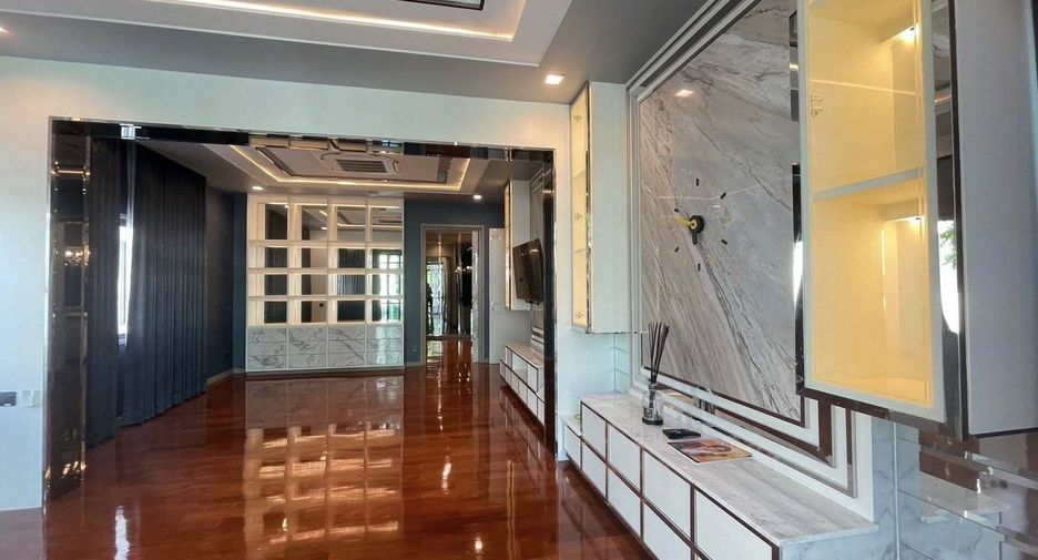 For sale 5 bedrooms house in Bang Kruai, Nonthaburi