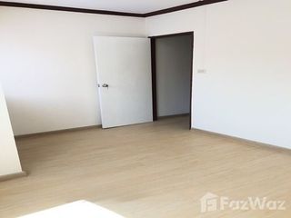 For sale 2 bedrooms townhouse in Mueang Samut Prakan, Samut Prakan