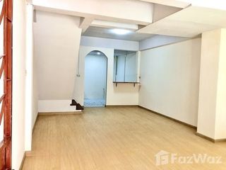 For sale 2 bedrooms townhouse in Mueang Samut Prakan, Samut Prakan