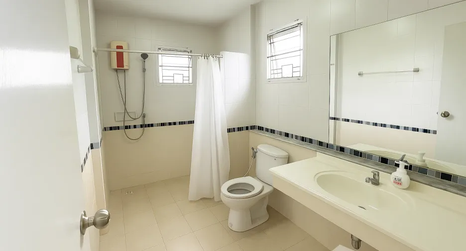 For rent 3 bedrooms house in Pak Kret, Nonthaburi