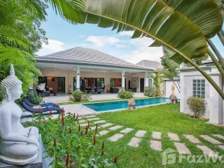 For sale 3 bedrooms villa in Mueang Phuket, Phuket