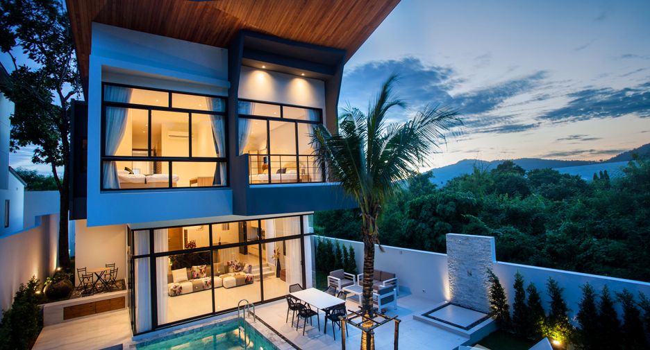 For rent 3 bedrooms villa in Mueang Phuket, Phuket