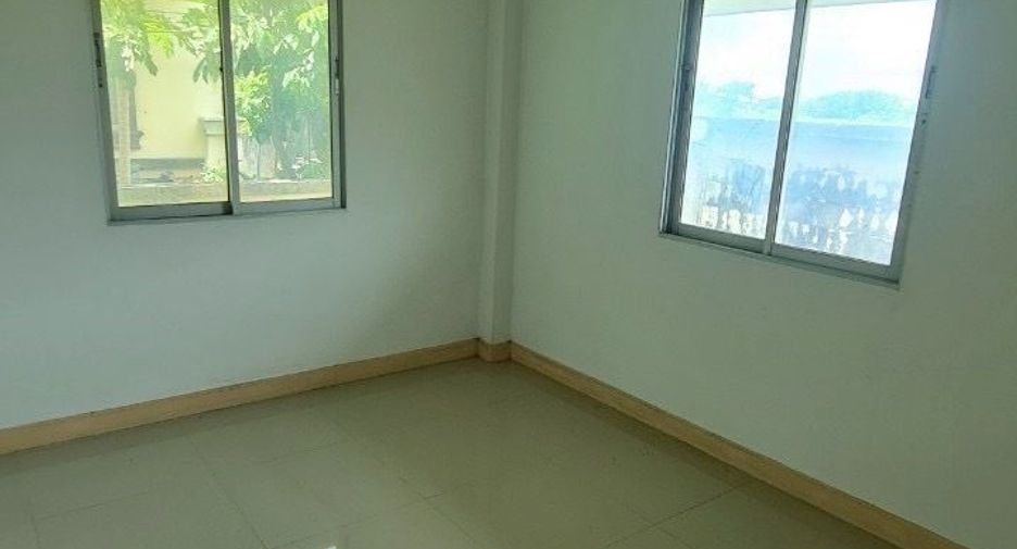 出售 3 卧室 独立屋 在 Thanyaburi, Pathum Thani