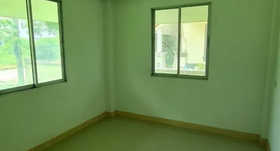 For sale 3 bedrooms house in Thanyaburi, Pathum Thani