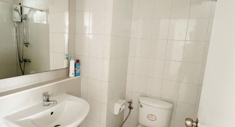 For sale and for rent 1 bed condo in Huai Khwang, Bangkok