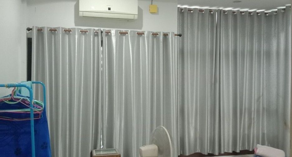 For sale 2 bedrooms townhouse in Nong Song Hong, Khon Kaen