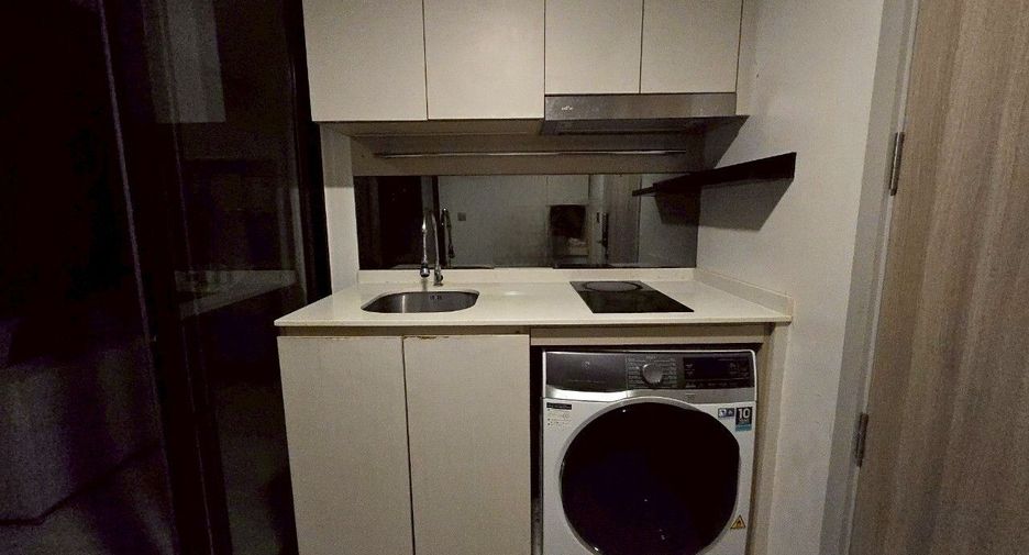 For sale 1 bed condo in Sathon, Bangkok