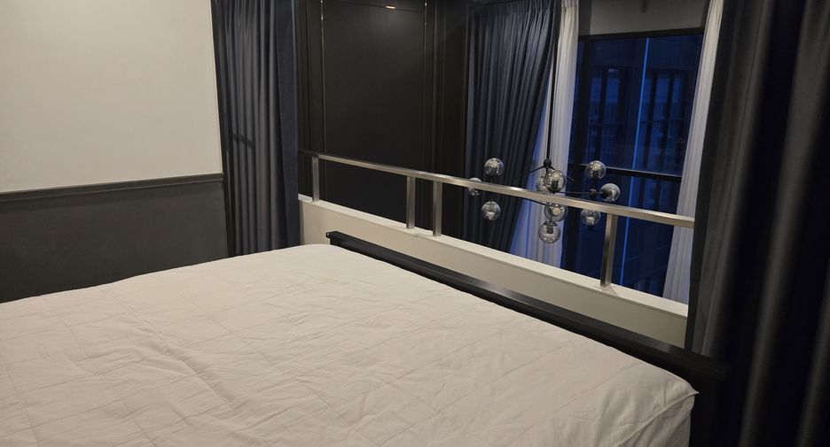 For sale 1 bed condo in Sathon, Bangkok