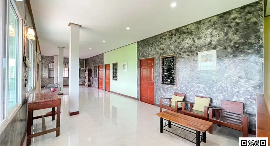 For sale 4 bedrooms house in Tron, Uttaradit