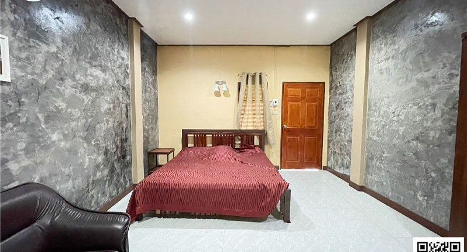 For sale 4 bedrooms house in Tron, Uttaradit