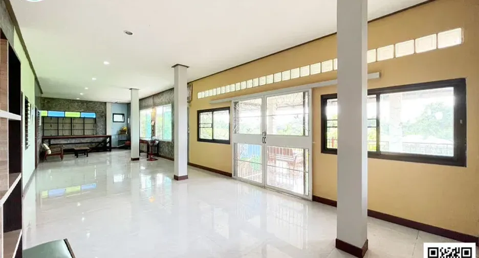 For sale 4 bedrooms house in Tron, Uttaradit