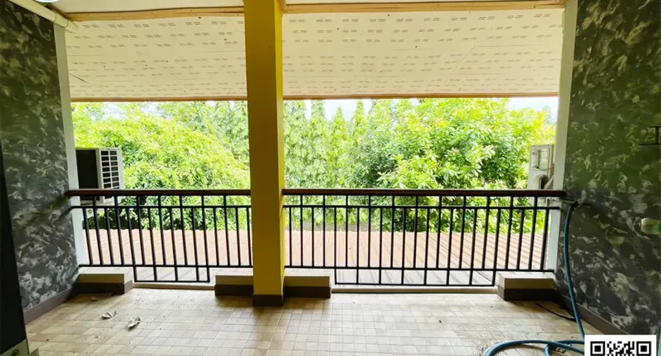 For sale 4 bedrooms house in Tron, Uttaradit