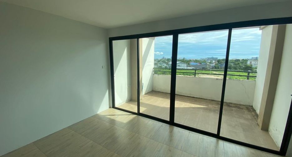 For sale and for rent 3 bedrooms townhouse in Mueang Chon Buri, Chonburi
