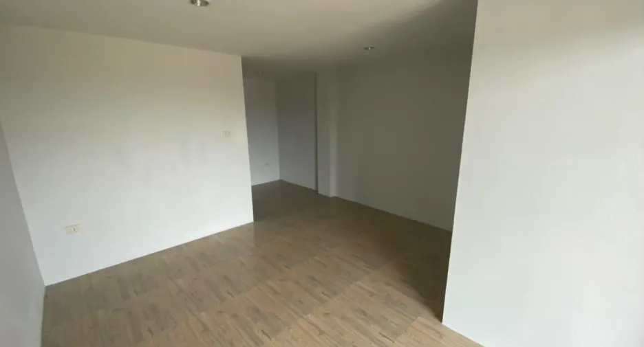 For sale and for rent 3 bedrooms townhouse in Mueang Chon Buri, Chonburi